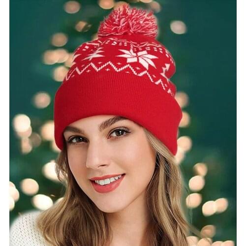 Hot Sale Knitted Jacquard Christmas Hat Fur Ball Hem New Year Gift Winter Warm Hat Hats for Women Adult Snowflake Hat