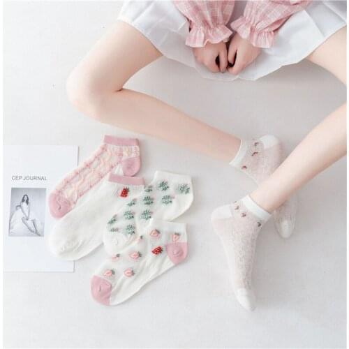 Spring Summer Cotton Thin Mesh Breathable Sweet Maiden Street Fashion Ins Harajuku Woman Strawberry Jacquard Casual Ankle Socks