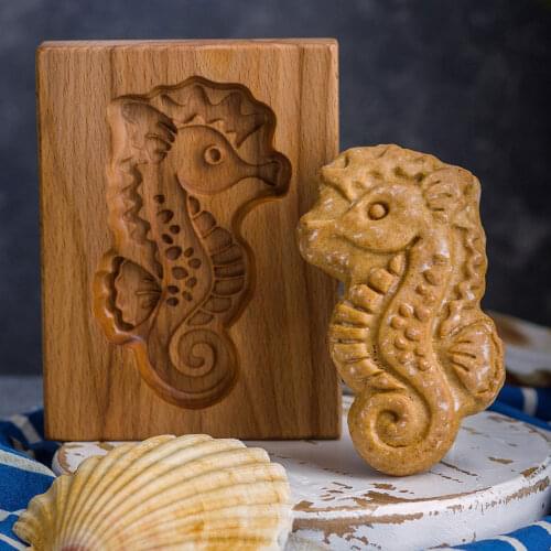 1Pc 3D Wooden Baking Mold DIY Gingerbread Mould Chocolate Fondant Cake Decorating Tool Temperature Resistance