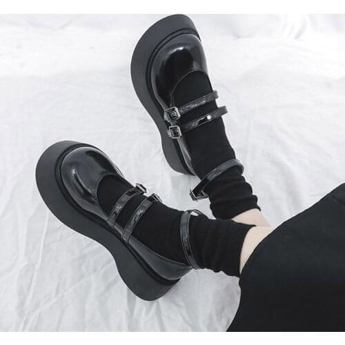 Spring Woman Flat on Platform Shoes 3 Buckle Ankle Thick Sole Lolita Shoes Leather Casual Shoes For Girls zapatos mujer 8958L
