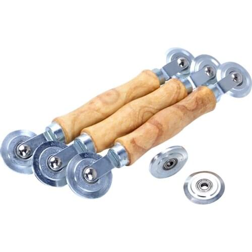 High Quality Screen Roller Accessories Wooden Handle Steel Wheel Wire Mesh Rolling Tool For Installing Doors And Windows