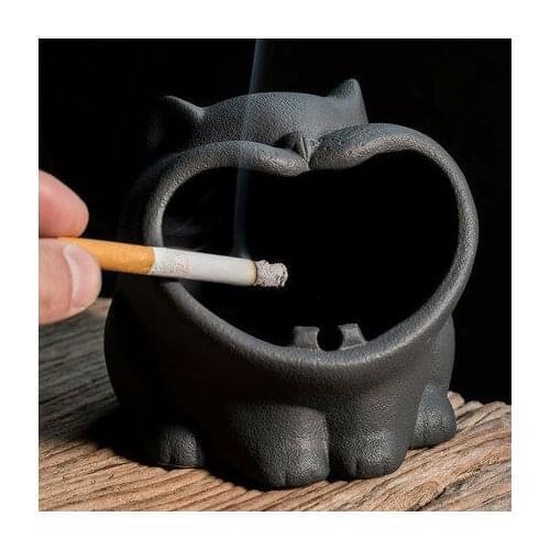 Household creative ceramic cute cartoon cat ashtray, car anti fly ash windproof simple personality big ashtray