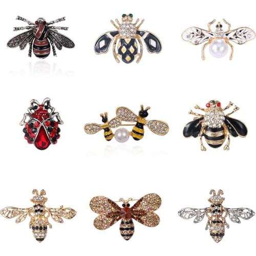 1 Piece 21 Type Fashion Creative Diamond Bee Brooch Alloy Insect Brooch Costume With Accessories