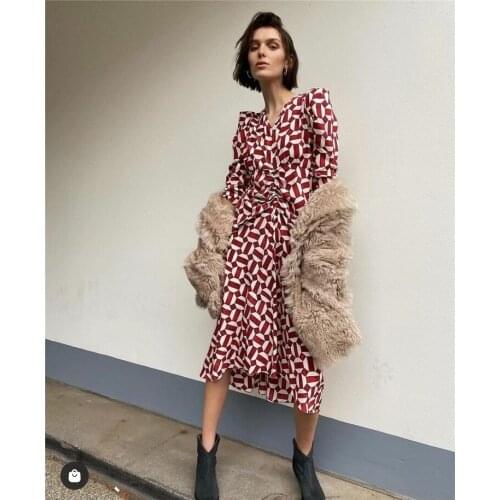 Charmaine Sheh ~ 2021 early spring new elegant printed red geometric pattern irregular dress justin bieber