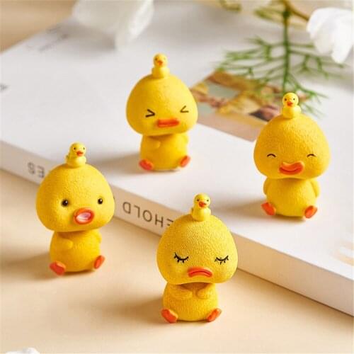 4 Pcs Cute Cartoon Shake Head Duck Resin Decorative Craft Statue Figurine Car Decor Living Room Home Desktop Decoration Art Gift