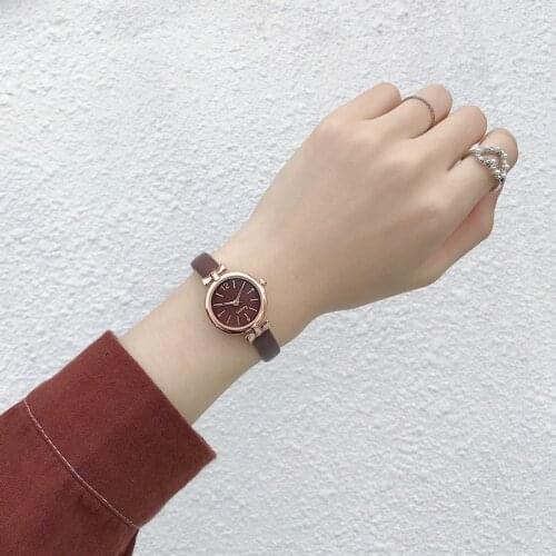 Elegante Damen Kleid Armbanduhren Kleine Frauen Mode Uhren 2019 Luxus Casual Bogen-Knoten Fall Weibliche Quarz Leder Uhr