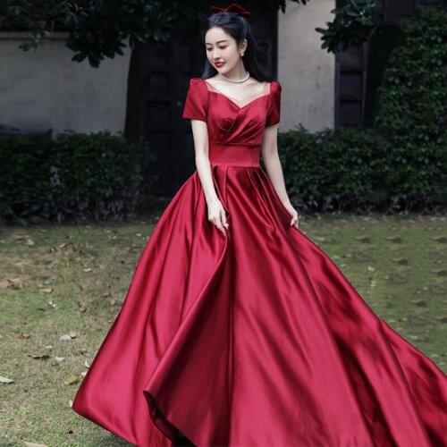 Women Burgundy Satin Long A-line Evening Dress 2021 Women Square Neck Short Sleeve Formal Party Gowns Toast Clothing
