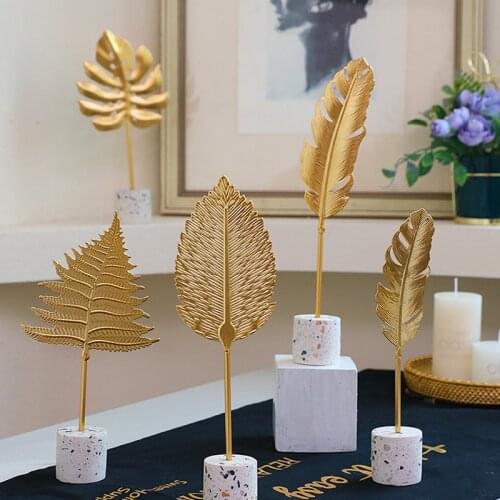 Nordic Style Luxury Living Room Porch Wine Cabinet Decoration Home Office Desktop Balanopsis glabra Fern Leaf Iron Ornaments