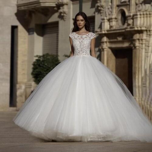 Princess Lace Top Ball Gown Wedding Dresses 2021 Soft Tulle Bridal Gowns Sweep Train Women Wedding Wear Custom Online