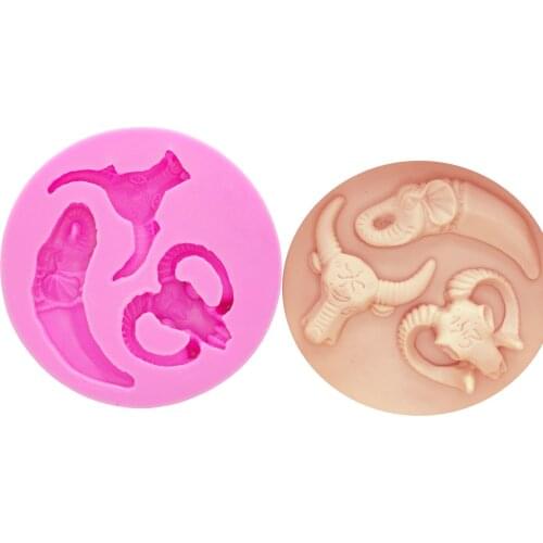 M0830 Cartoon Bull Fondant Cake Liquid Silicone Molds Biscuits Mold Chocolate Mould Kitchen Baking DIY Cake Decorating Tools