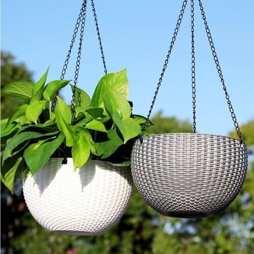 1Pc Resin Hanging Plant Pots Flower Basket Hanger Garden Outdoor Hanging Flower Holder for Wall Decoration