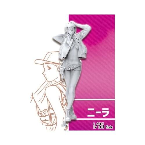Resin female soldier, figure girl, need to assemble and color by yourself 1：35