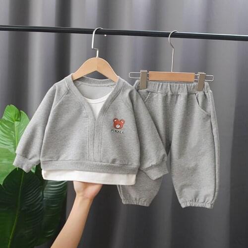 Boys Fashion Childrens Wear Childrens Fake Two-piece Long Sleeved Trousers Set Leisure Sports Two-piece Spring and Autumn Wear