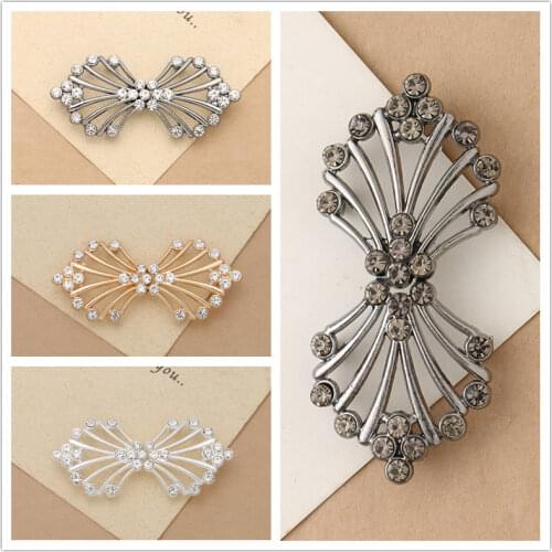 One Pair Fashion Women Decor Shiny Crystal Cape Cloak Clasps Fasteners Buckle Brooch Clip