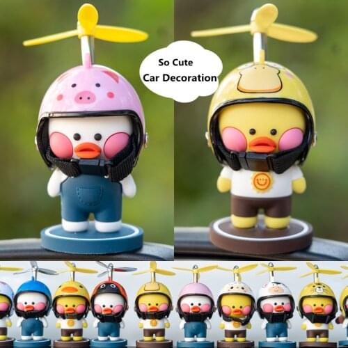 Car Duck with Helmet Propeller Broken Wind Small Yellow Duck Bike Motor Helmet Riding Cycling Car Accessories Interior Decor