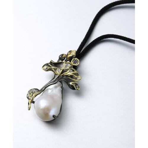 Starfield Pearl Necklaces For Women