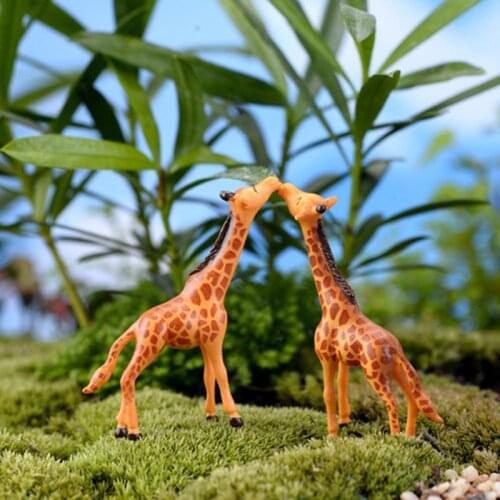 1/2PcsPortal Miniature Giraffe Deer Lovely Animals For Garden Home Decoration Little Mini Toys Diy Accessories Bonsai Figures