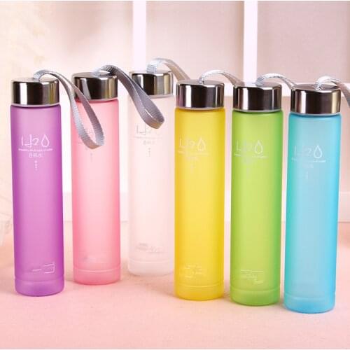 2019 Creative Colorful 8 Glasses Of My Frosted Plastic Pencil Club Bottle Upright Transparent H20 Couple Botellas De Agua