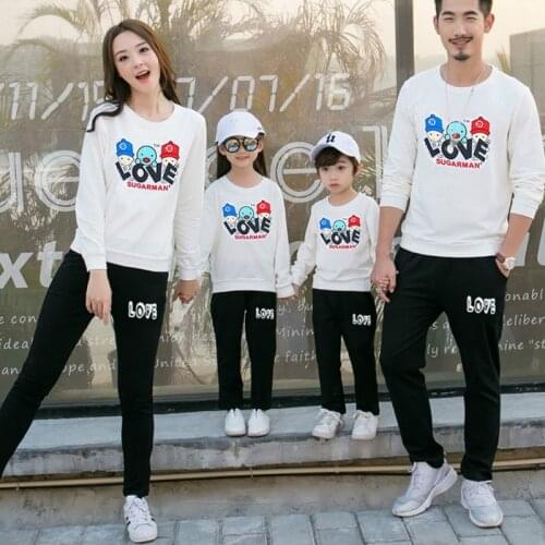 Korean Mommy and Daughter Matching Clothes Outfits Autumn Family Matching Clothes Couple Fall Ropa Familia Clothes AE50FC