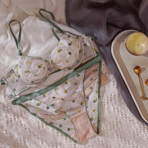 Wriufred New girls ultra-thin underwear soft memory steel ring sexy non-protruding side gathers bra and underpants set plus