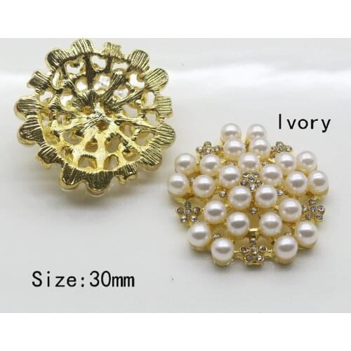 New 5pcs 30mm Beautiful lvory pearl button clear glass rhinestone buttons wedding clothing meetal golden button Decorative