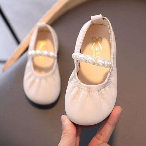 Spring Autumn Baby Girls Shoes Cute pearls Patent Leather Princess Shoes Solid Color Kids Gilrs Dancing Shoes First Walkers AC68
