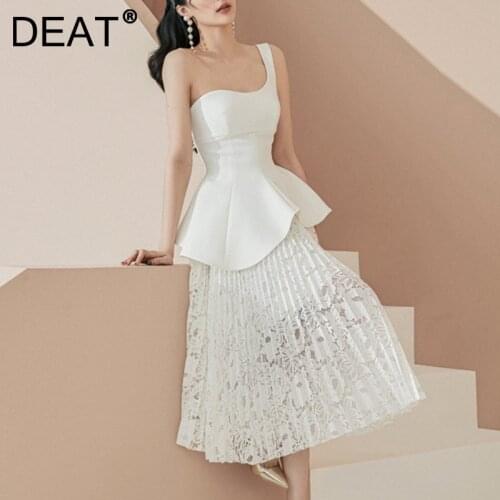 DEAT Woman Maxi Dress Formal White Lace Hollow Out Elegant Trumpet Dresses Banquet Halter Open Shoulder 2021 New Summer 15XF466