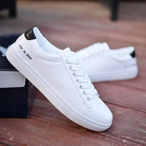 2019 new students white shoes mens white shoes mens trend breathable casual mens shoes