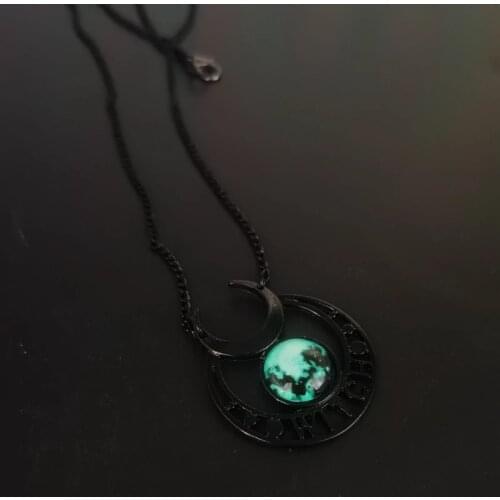 Punk Gothic Witch Black Moon Necklace Triple Moon Goddess Blue Stone Necklace Women Black Moon Necklaces Pendants Jewelry Gift