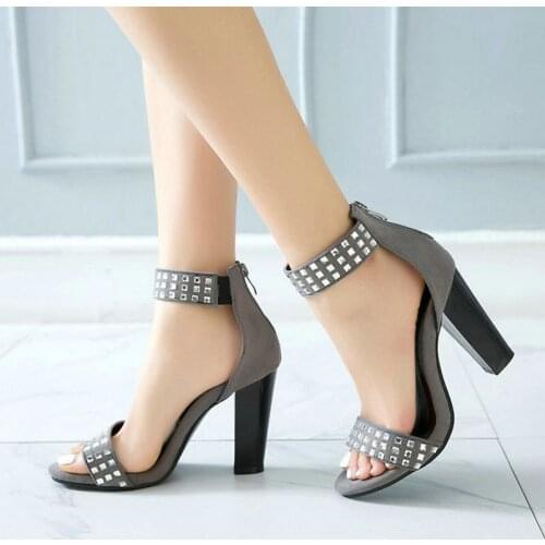 2020 Summer Women Shoes Fashion Crystal Zipper Women Ankle Strap Sandals Square High Heel Party Women Sandals Faux Suede Shoes