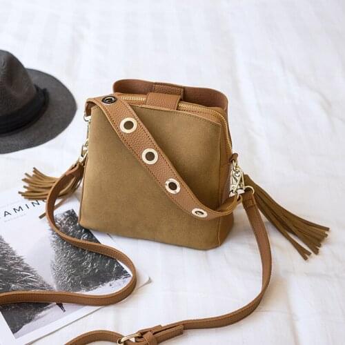 Fashion Scrub Women Bucket Bag Vintage Tassels Messenger Bag High Quality Retro Shoulder Bag Simple Crossbody Bag Tote