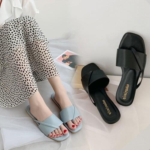 Slippers women 2021 new summer fashion outer wear herringbone sandals womens shoes flat soft bottom all over toe beach shoes