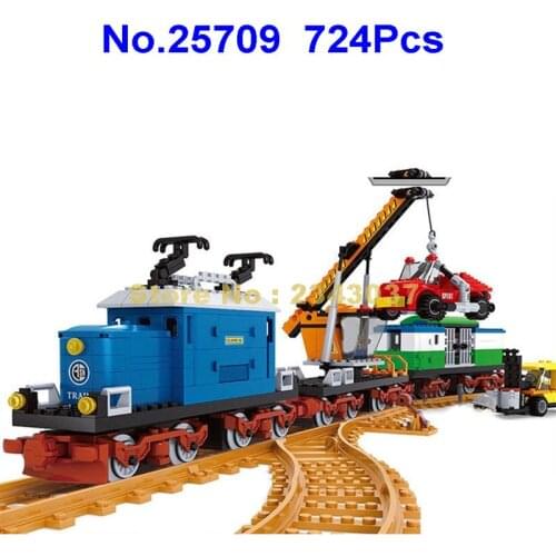 Ausini 25709 724pcs Urban Vintage Pick-up Goods Train 3 Building Block Toy