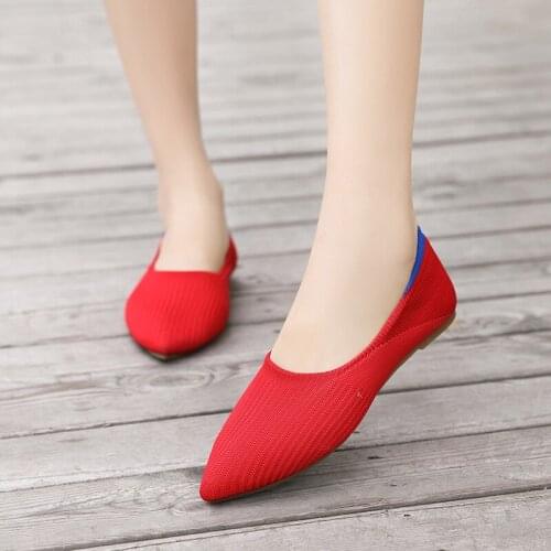 Womens Summer Casual Shoes Flying Mesh Surface Breathable Shallow Mouth Flat Bottom Pointed End Shoes Comfortable Mom Shoes