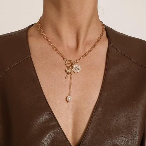 Fashion Circle Bee and Cross Necklace Pendant Women Simple Tassel Short Choker Geometric Pearl Pendant Necklace Jewelry