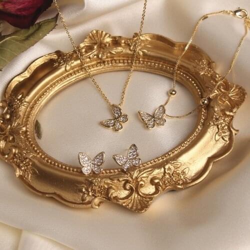 Shiny Side New Accessories Crystal Butterfly Pendant&necklaces for Women Simple Style Gift Necklaces Jewelry