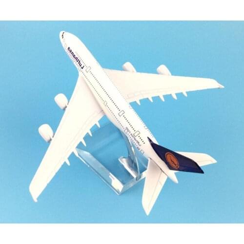 1/400 A380 Lufthansa Air Passenger Plane Aircraft Airplane Model Kids Toy great gift for kids children and friends at Christmas