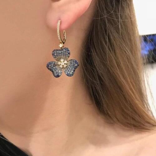 White blue color sparking bling Cz flower charm dangle dangling earring for women girl Wedding engagement trendy elegant jewelry
