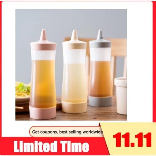 Squeeze Bottle Kitchen Accessories Gravy Boat Plastic Sauce Vinegar Oil Ketchup Gravy Cruet Condiment Dispenser Grey + Transpare