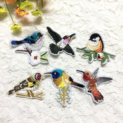 50pcs/Lot Embroidery Patches Letters Clothing Decoration Accessories Animal Little Bird Diy Iron Heat Transfer Applique
