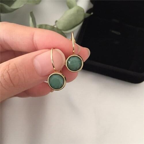 Classic Gold Color Plating Small Green Rund Stone Decorated Earrings For Women Girl Dinner Party Anniversary Office Accessory