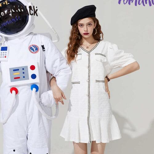 ELFSACK Solid Chic Button Casual Preppy T-Shirt Dresses Women,2021 Autumn Vintage Half Sleeve Ladies Daily Ruffle Dress