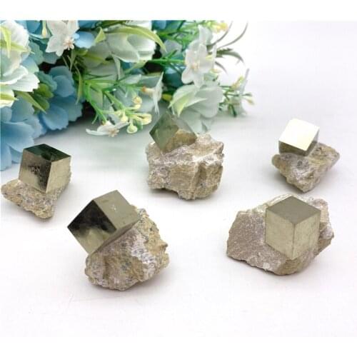 1PC 100% Natural Spanish Pyrite Chalcopyrite Cube Raw Stone Teaching Specimen Healing Natural Stones and Minerals