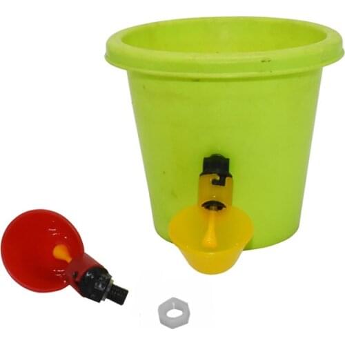 20 Pcs Poultry Water Drinking Cups Automatic Quail Chicken Drinking Plastic Chicken Fowl Drinker Cups Breeding equipment