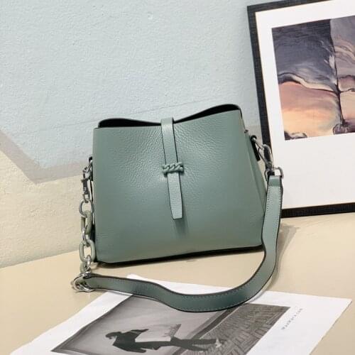 Genuine Leather Chain Women Bucket Bags 2021 New High Quality Casual Ladies Crosssbody Bag Luxury Brands Designer Messenger Bags