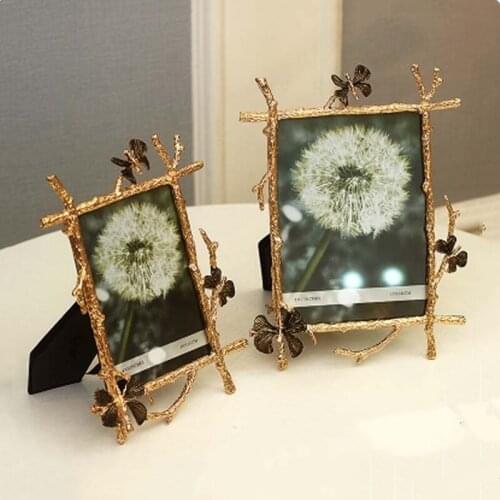 6 Inch / 7 Inch European Nordic Retro Gold Modern Simple Luxury Enamel Creative Metal Photo Frame Ornaments