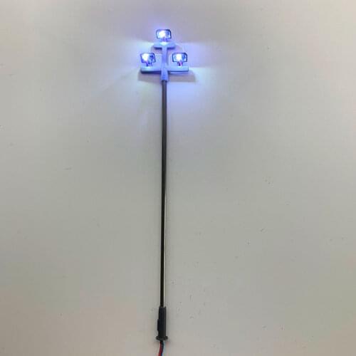 2 PCS HO Scale Model lighting tower, tower lights Model Lights Layout Lamppost Train/Garden/Playground/Stadium Overhead Lights