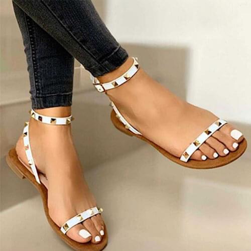 Women Rivet Sandals 2020 Summer Womens Fashion Open Toe Flat Woman Casual Beach Shoes Ladies Buckle Strap Footwear Female Shoes