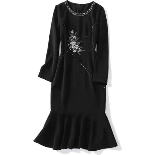 European and American womens wear new autumn 2022 Long sleeve heavy nail bead fashion Black slim fishtail dress