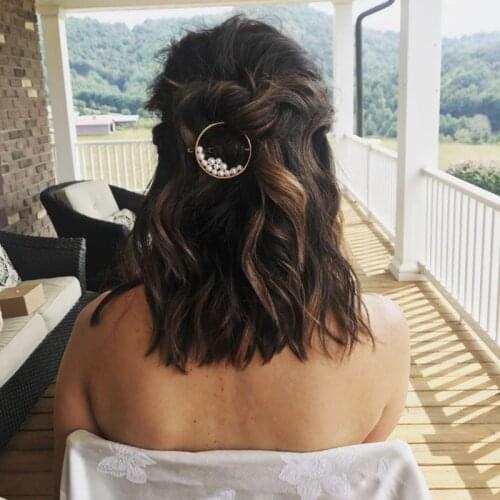 French Grace Imitation Pearls Hoop Barrette Charming Gold Color Bobby Pins Hair Accessories For Women 2021 Hairpin coiffures